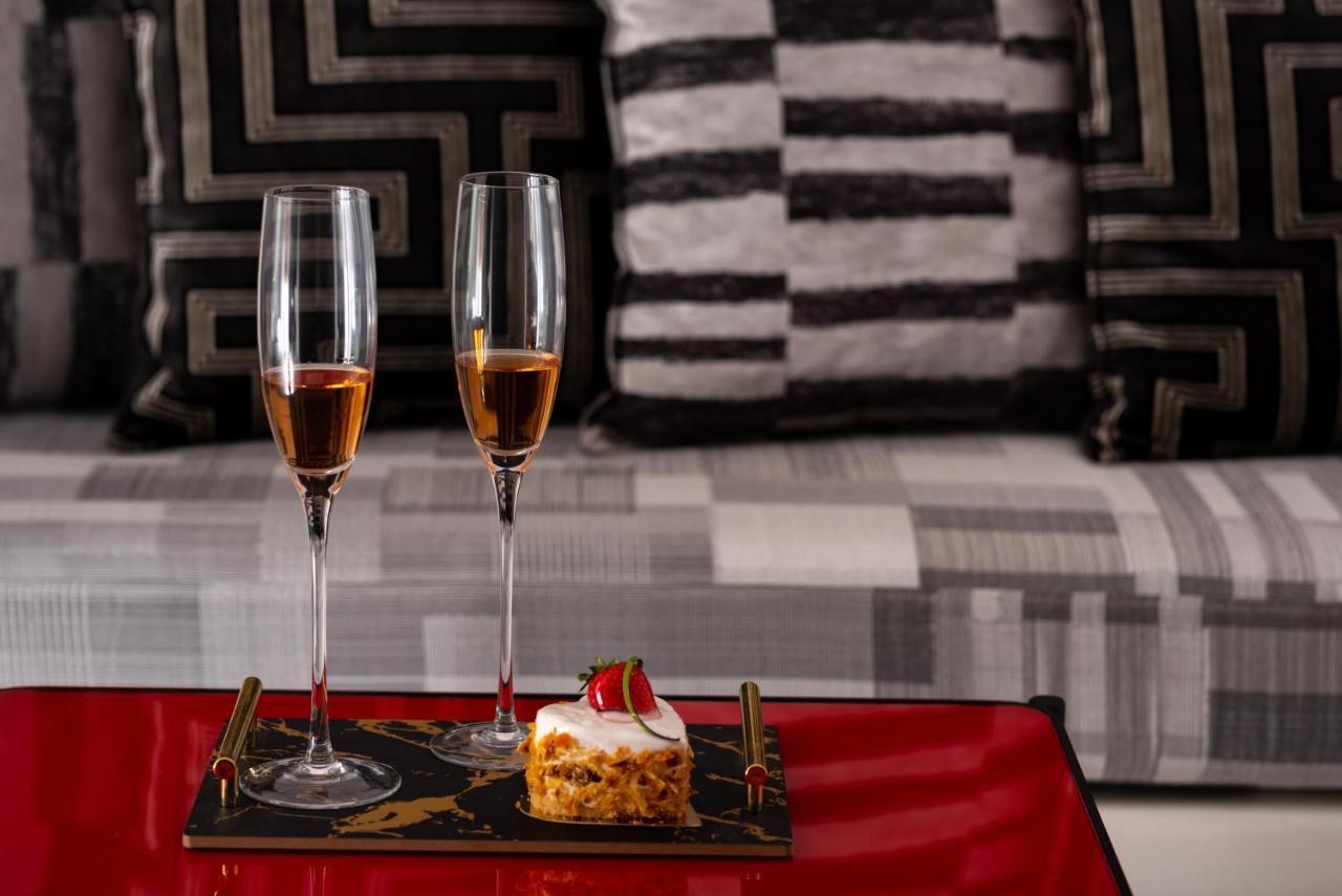 Saint Sin Suites - Adults Only Имеровигли Экстерьер фото